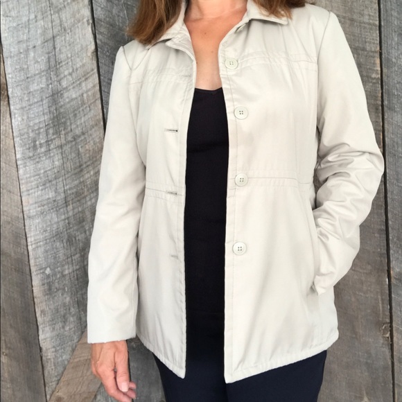 GAP Jackets & Blazers - GAP jacket.